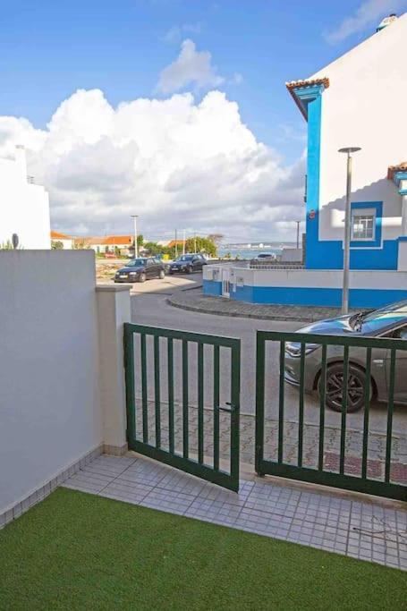 Waters House Studio Peniche Luaran gambar