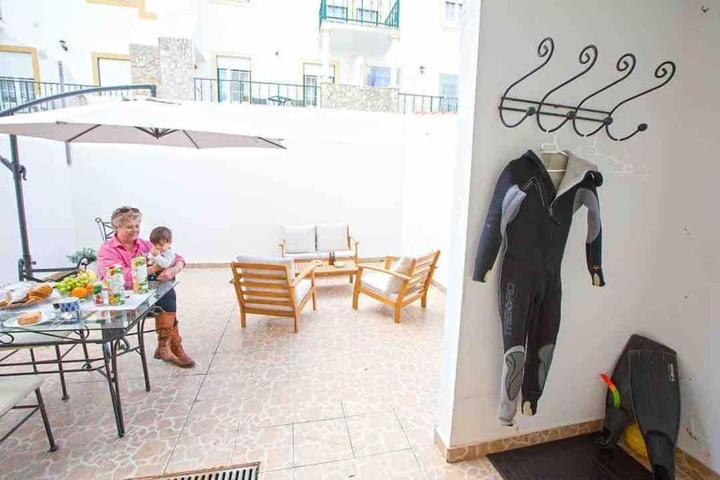 Waters House Studio Peniche Luaran gambar